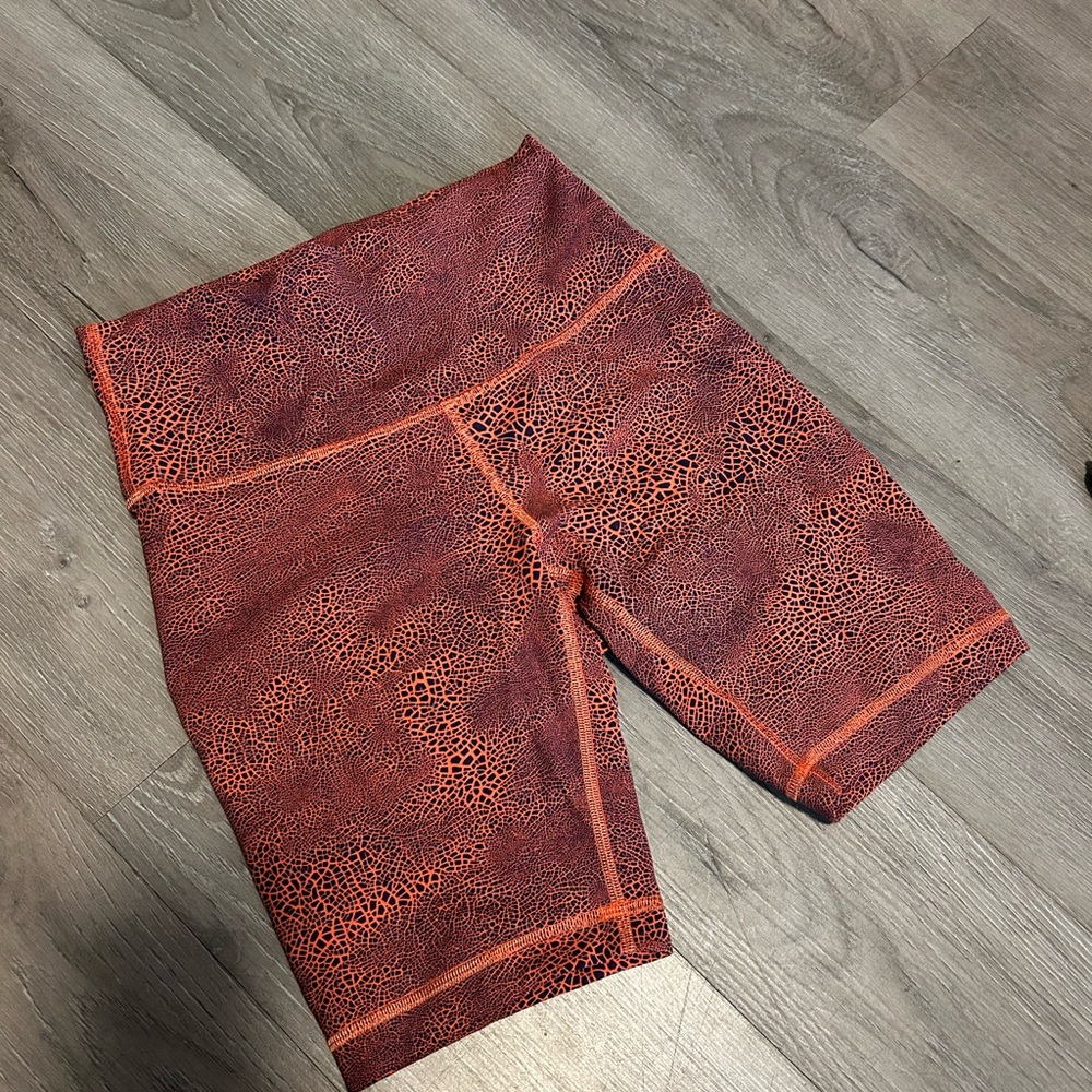 Lululemon Wunder Train High Rise Shorts